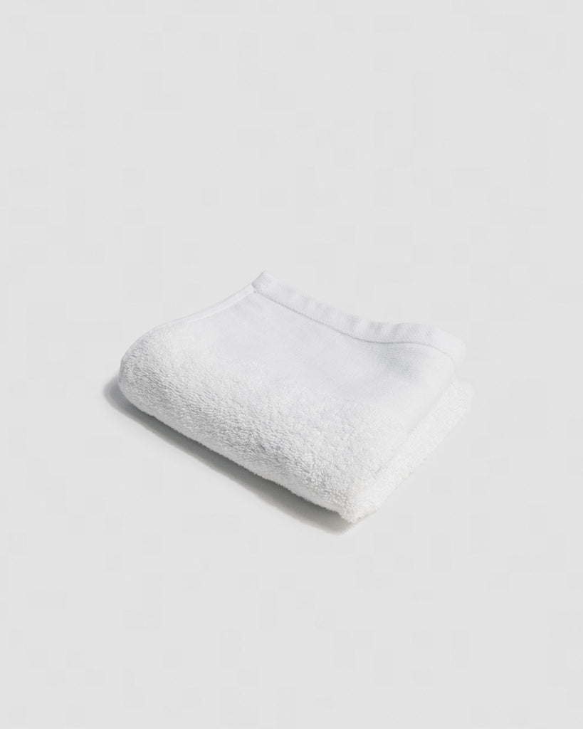 Silvon white hand towel
